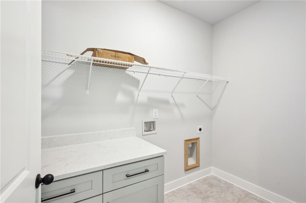 3131 Stonegate Drive Atlanta, GA 30331 - Photo 13 of 28 a view of utility room