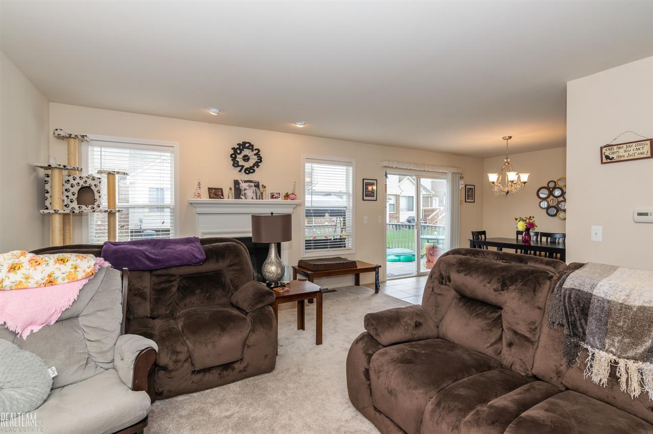 45685 Rathmore Drive Macomb, MI 48044 - Photo 7 of 26 31365331-7.JPG