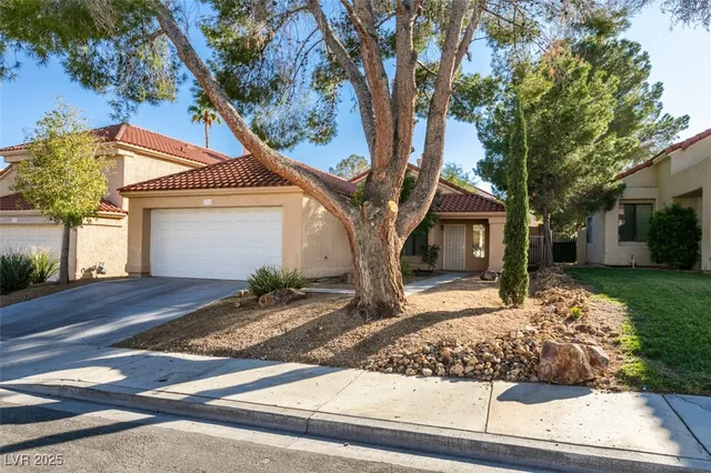 $1,995 | 2713 Knightsbridge Road, Henderson, NV 89074