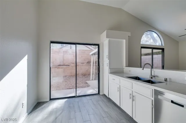 $1,995 | 2713 Knightsbridge Road, Henderson, NV 89074