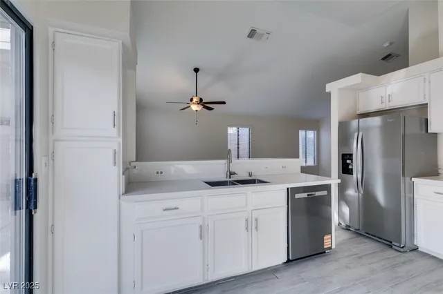 $1,995 | 2713 Knightsbridge Road, Henderson, NV 89074