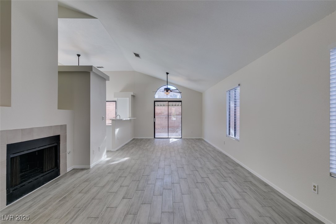 2713 Knightsbridge Road Henderson, NV 89074 - Photo 6 of 44