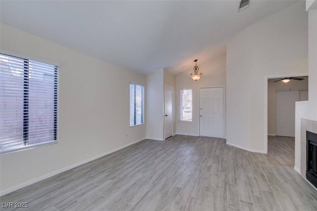 2713 Knightsbridge Road Henderson, NV 89074 - Photo 9 of 44