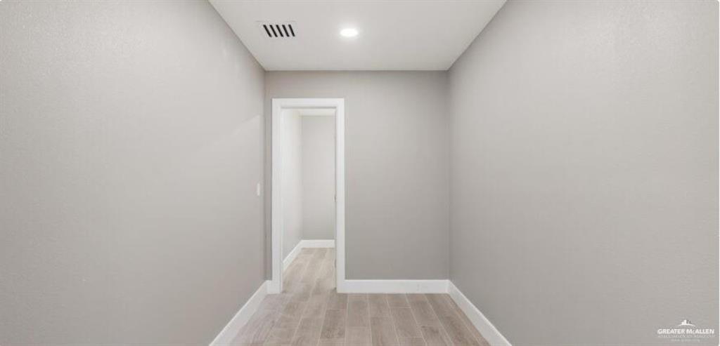 806 Walnut Avenue McAllen, TX 78501 - Photo 13 of 20