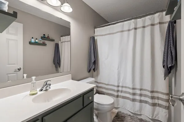 $320,000 | 8532 Lakeview Terrace, Savage, MN 55378