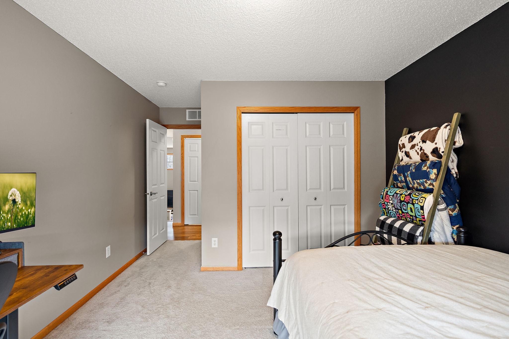 8532 Lakeview Terrace Savage, MN 55378 - Photo 18 of 28
