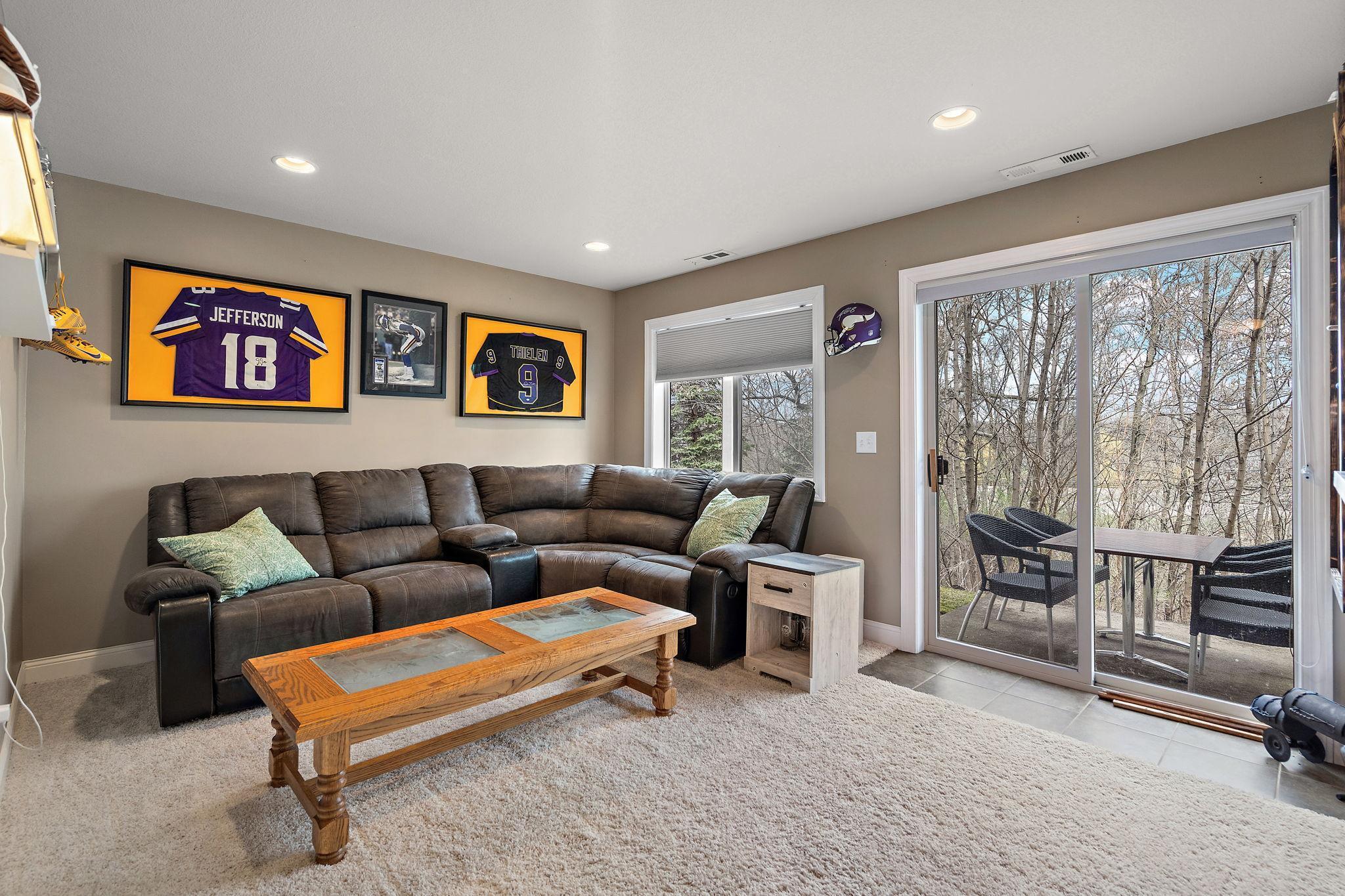 8532 Lakeview Terrace Savage, MN 55378 - Photo 21 of 28