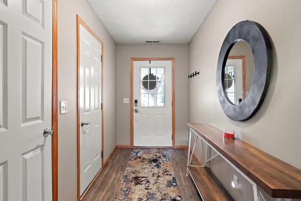 $320,000 | 8532 Lakeview Terrace, Savage, MN 55378