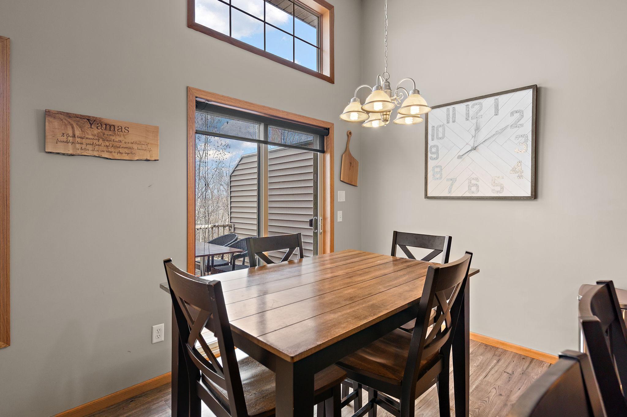 8532 Lakeview Terrace Savage, MN 55378 - Photo 8 of 28
