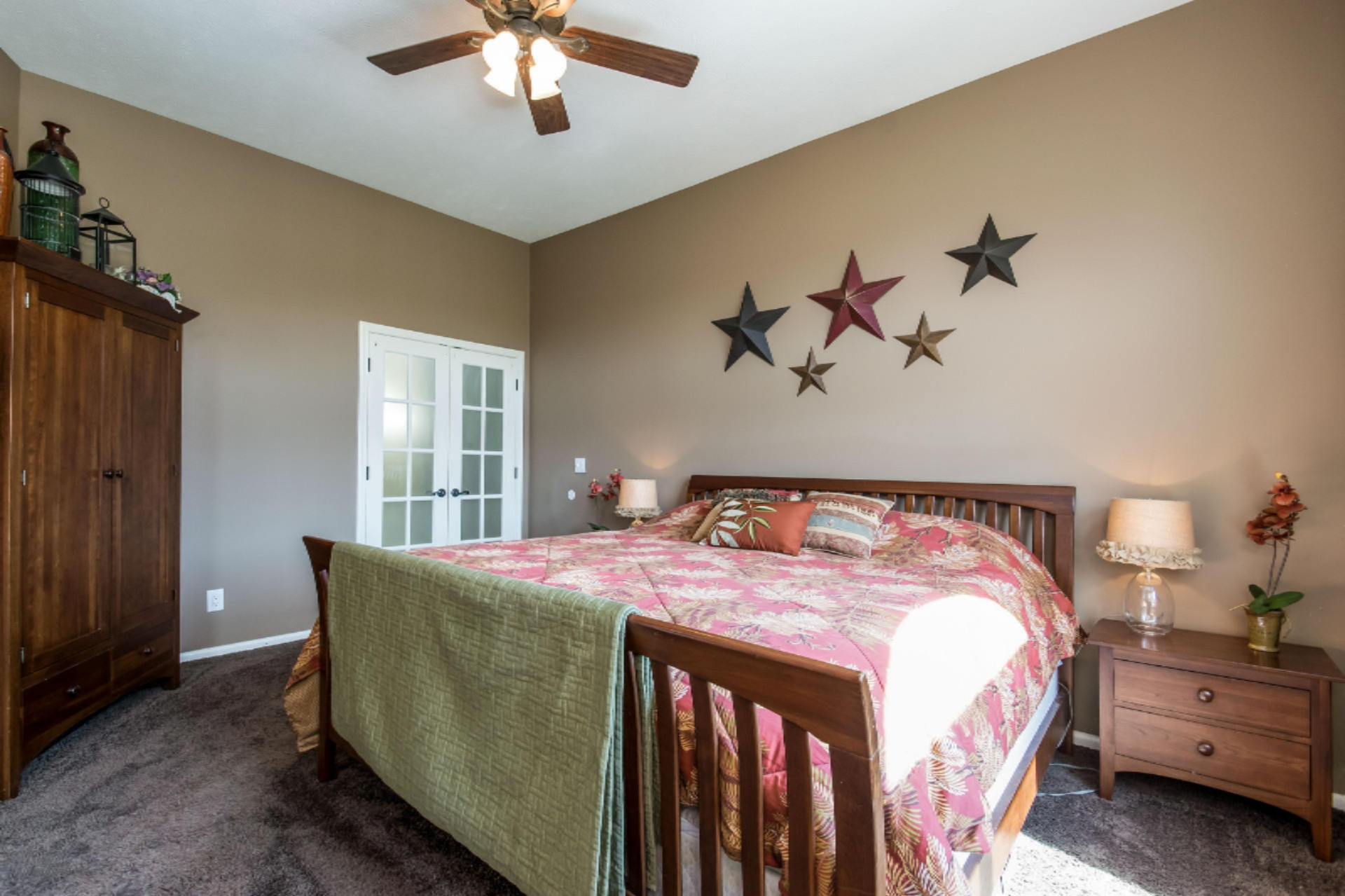 4950 Zahm Road Belding, MI 48809 - Photo 23 of 62 028-Master_Bedroom-4006109-medium