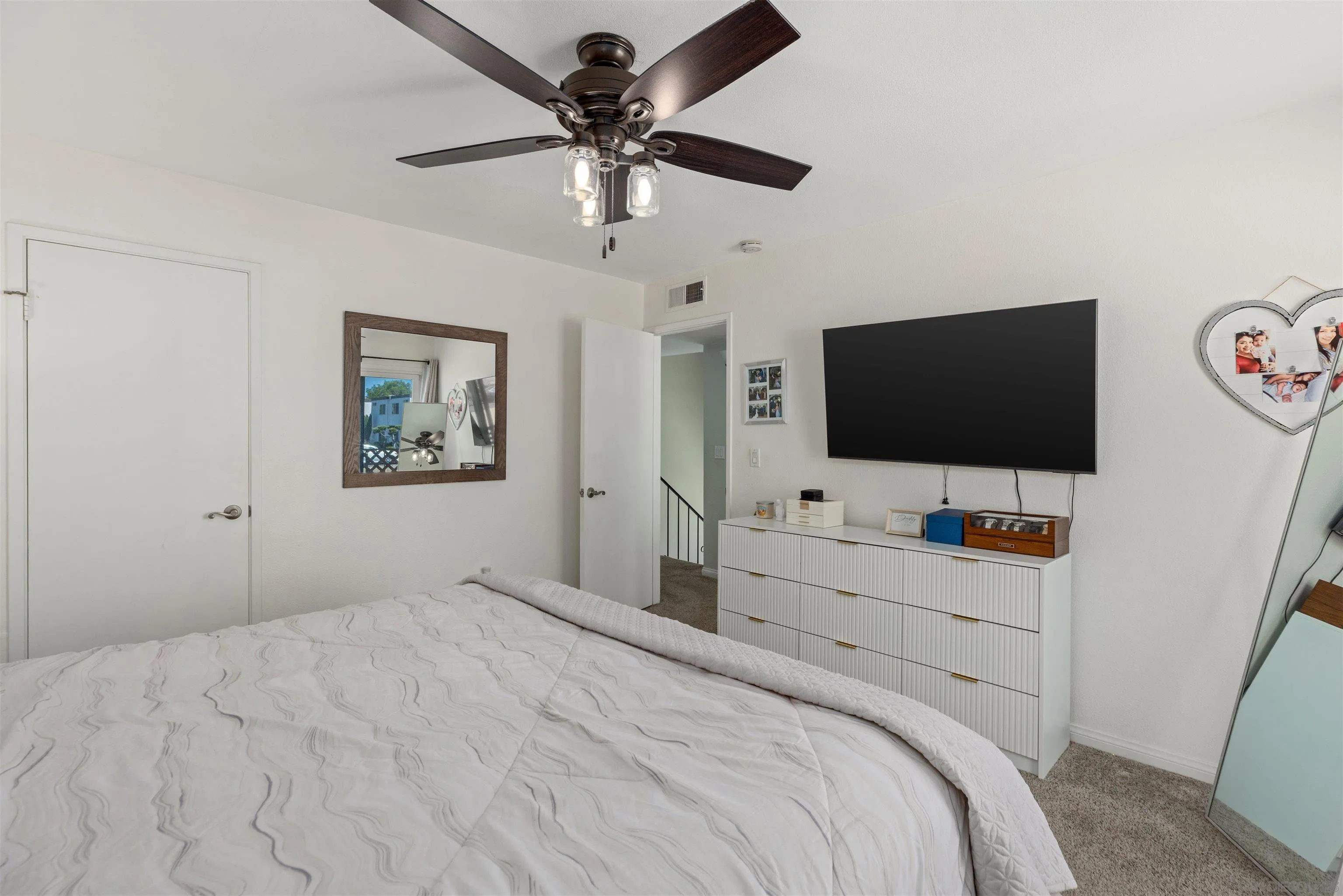 10331 Santana Ranch Drive Santee, CA 92071 - Photo 13 of 31 Gallery Image 13