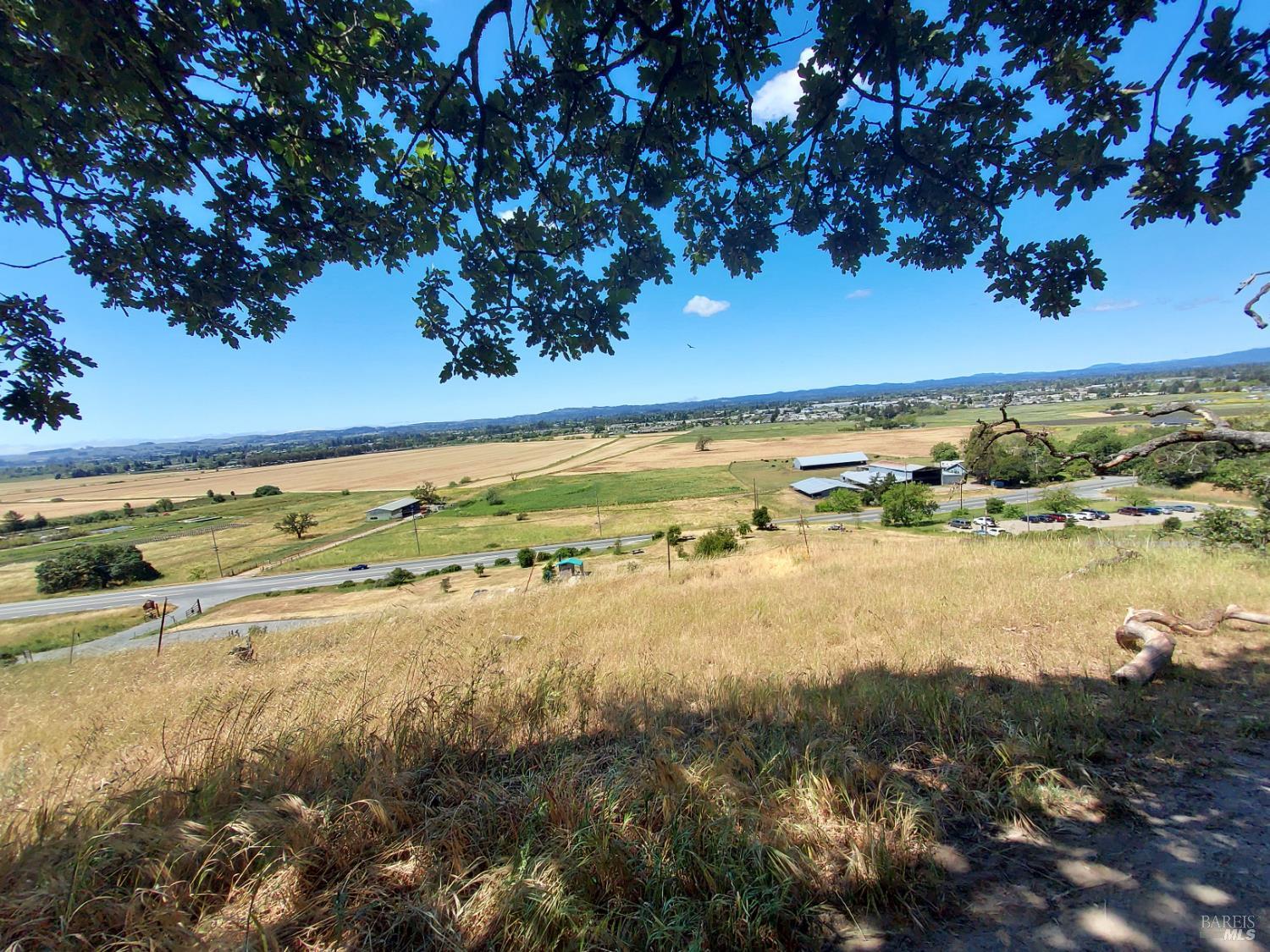3825-3823 Petaluma Hill Road Santa Rosa, CA 95404 - Photo 2 of 17 Land