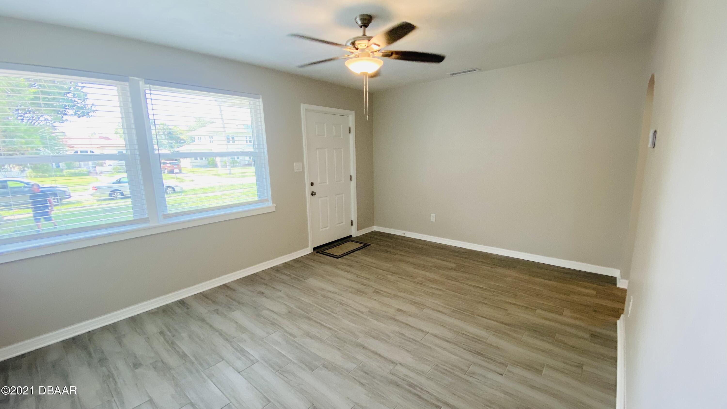 914 North Wild Olive Avenue, Unit 912 Daytona Beach, FL 32118 - Photo 8 of 38 BC79E158-C360-4DEA-9015-CE392310C0AC