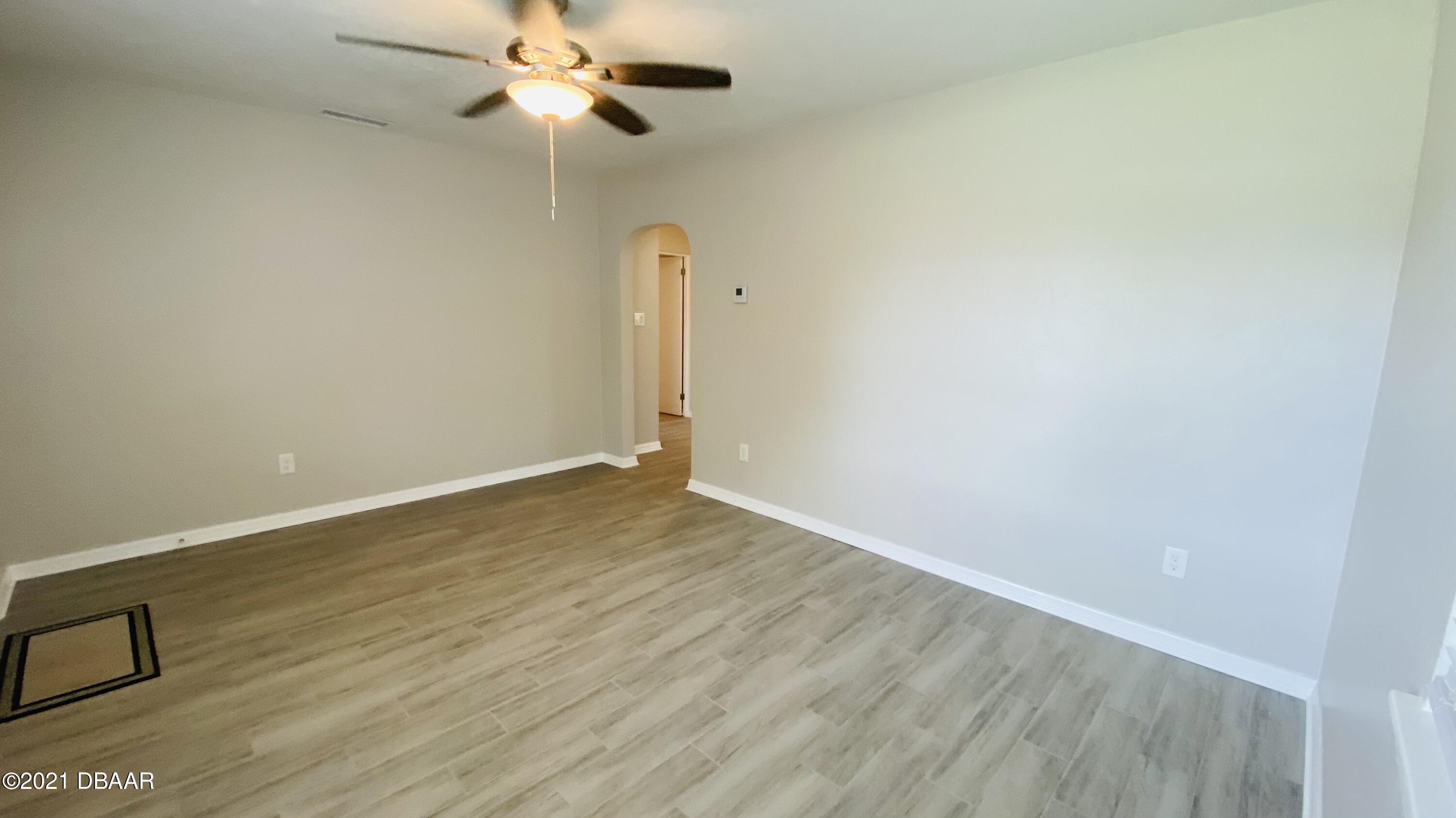 914 North Wild Olive Avenue, Unit 912 Daytona Beach, FL 32118 - Photo 9 of 38 EF72CEE6-9F50-4E77-9E34-BDFBD65F1A20