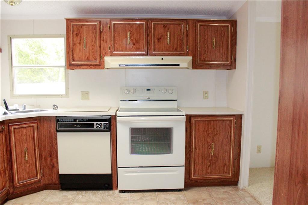 68 Sunset Drive Springfield, OH 45504 - Photo 13 of 23