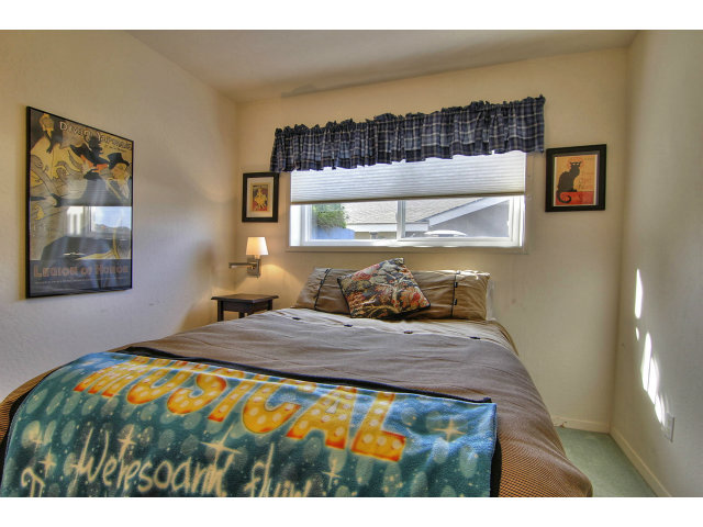 1036 Paloma Road Del Rey Oaks, CA 93940 - Photo 16 of 22 Gallery Image 16