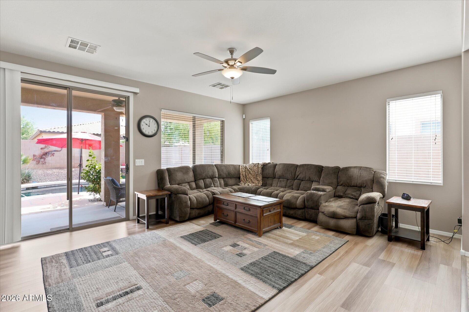 16974 West Rio Vista Lane Goodyear, AZ 85338 - Photo 11 of 38 Great Space