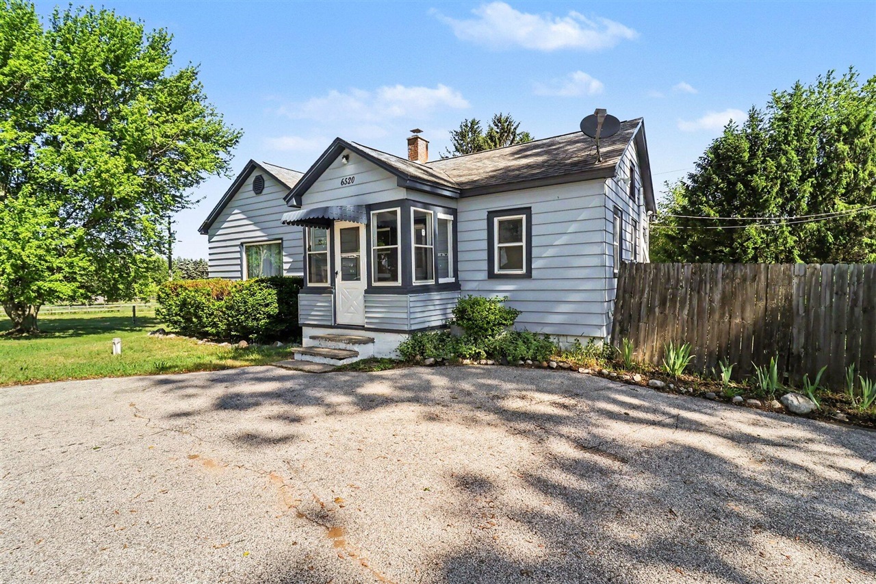 6520 West Johnson Road Shelby, MI 49455 - Photo 4 of 22