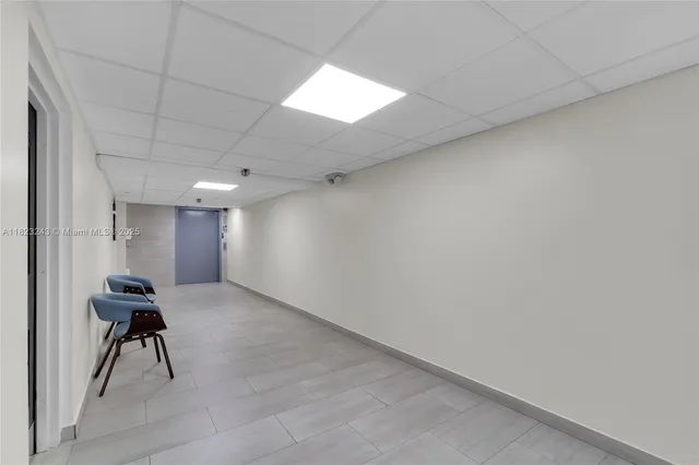 $2,550 | 6920 Harding Avenue, Unit 502, Miami Beach, FL 33141