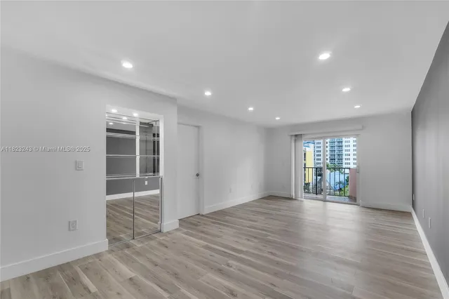 $2,550 | 6920 Harding Avenue, Unit 502, Miami Beach, FL 33141