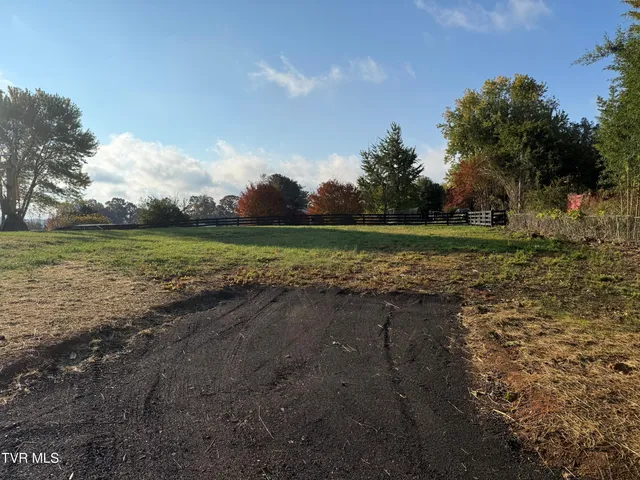 $72,377 | 128 Suncrest Street, Unit 6, Johnson City, TN 37615