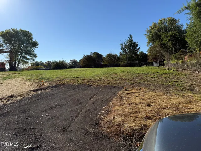 $69,997 | 128 Suncrest Street, Unit 6, Johnson City, TN 37615