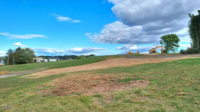 $69,997 | 128 Suncrest Street, Unit 6, Johnson City, TN 37615