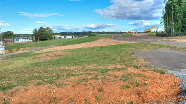 $69,997 | 128 Suncrest Street, Unit 6, Johnson City, TN 37615