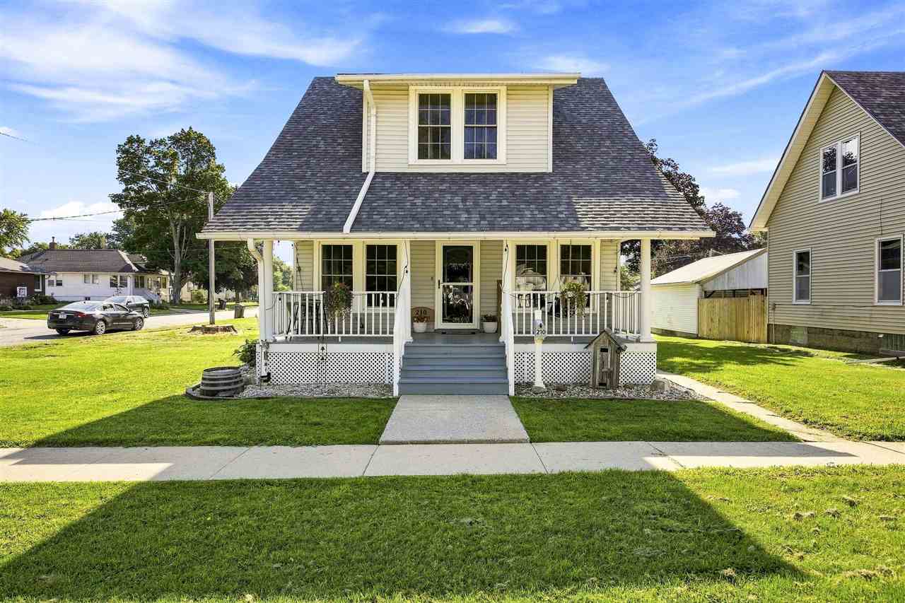 210 Walnut Street Tipton, IA 52772 - Photo 1 of 46 Gallery Image 1