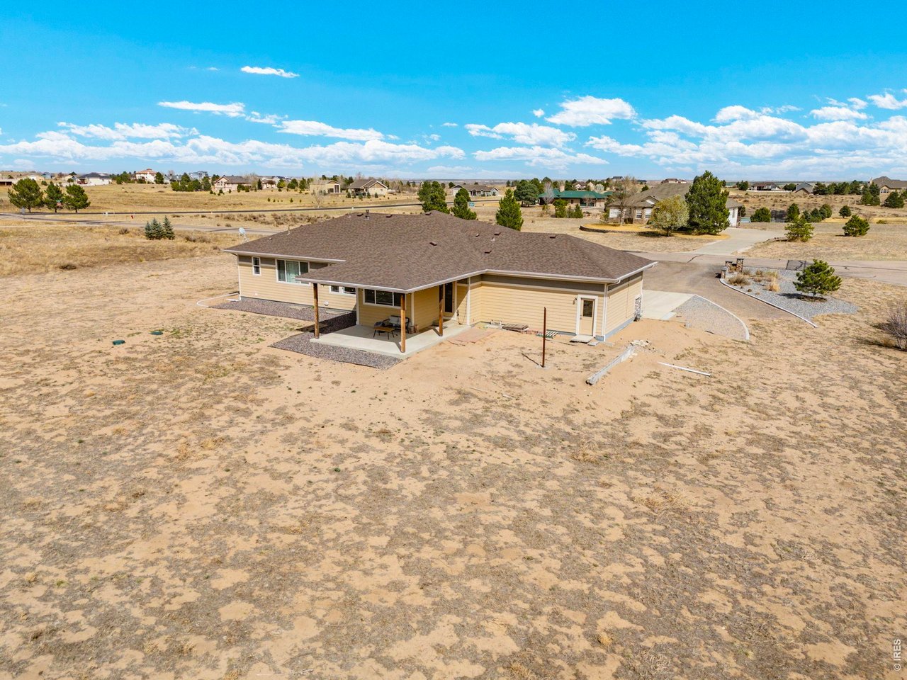 16497 Badminton Road South Platteville, CO 80651 - Photo 5 of 41