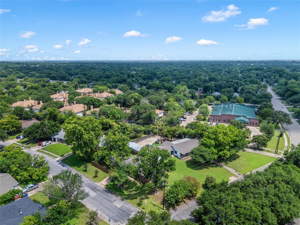 3824 Pine Avenue Waco, TX 76708 - Photo 36 of 40