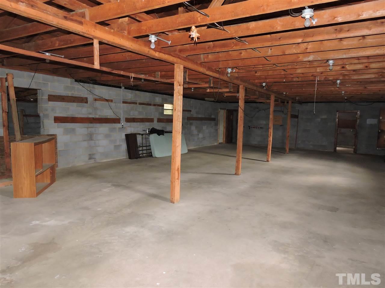 374 City Lake Road Roxboro, NC 27574 - Photo 14 of 21