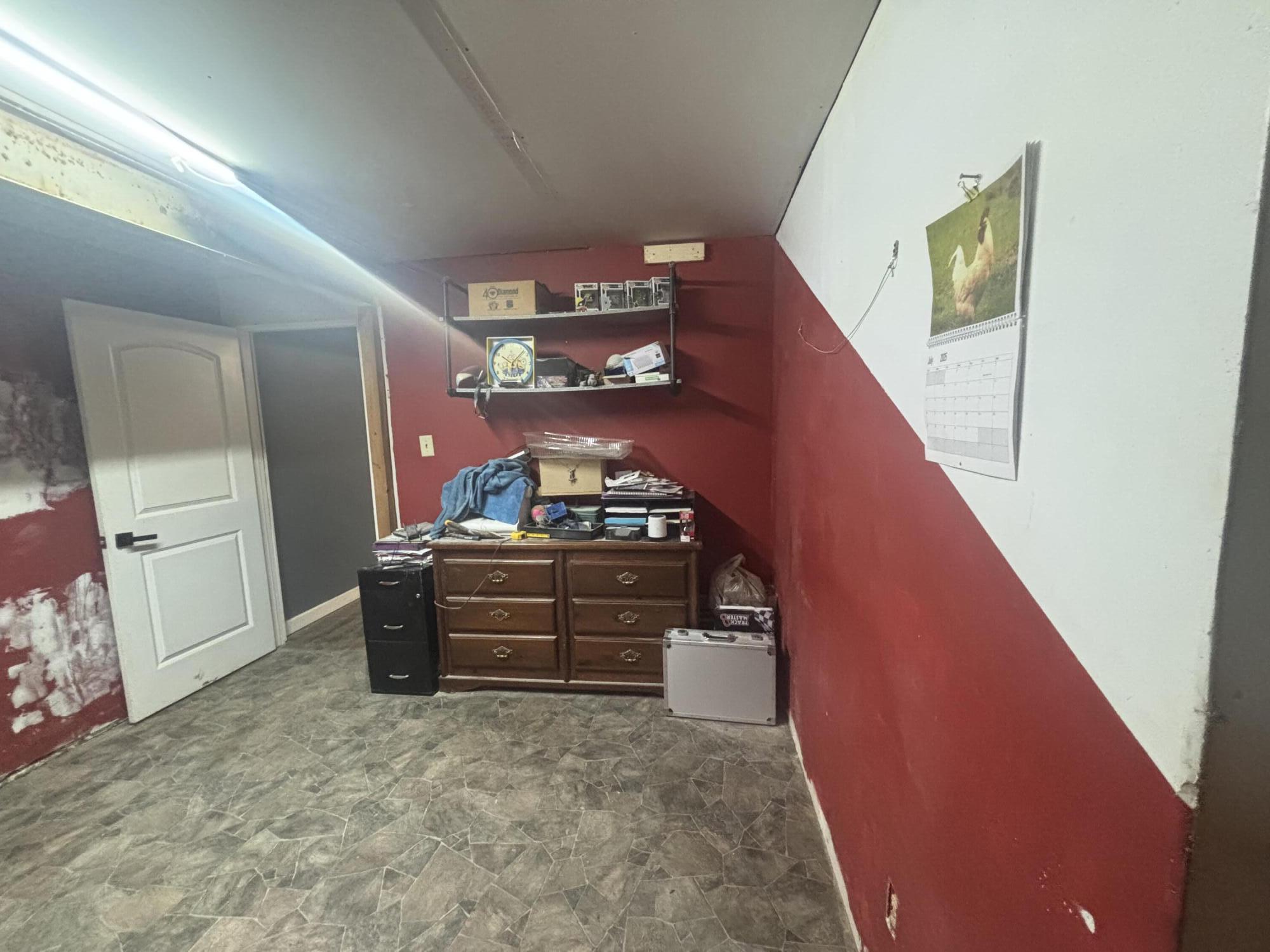 8940 Bean Blossom Road Trafalgar, IN 46181 - Photo 8 of 10 2000x1500