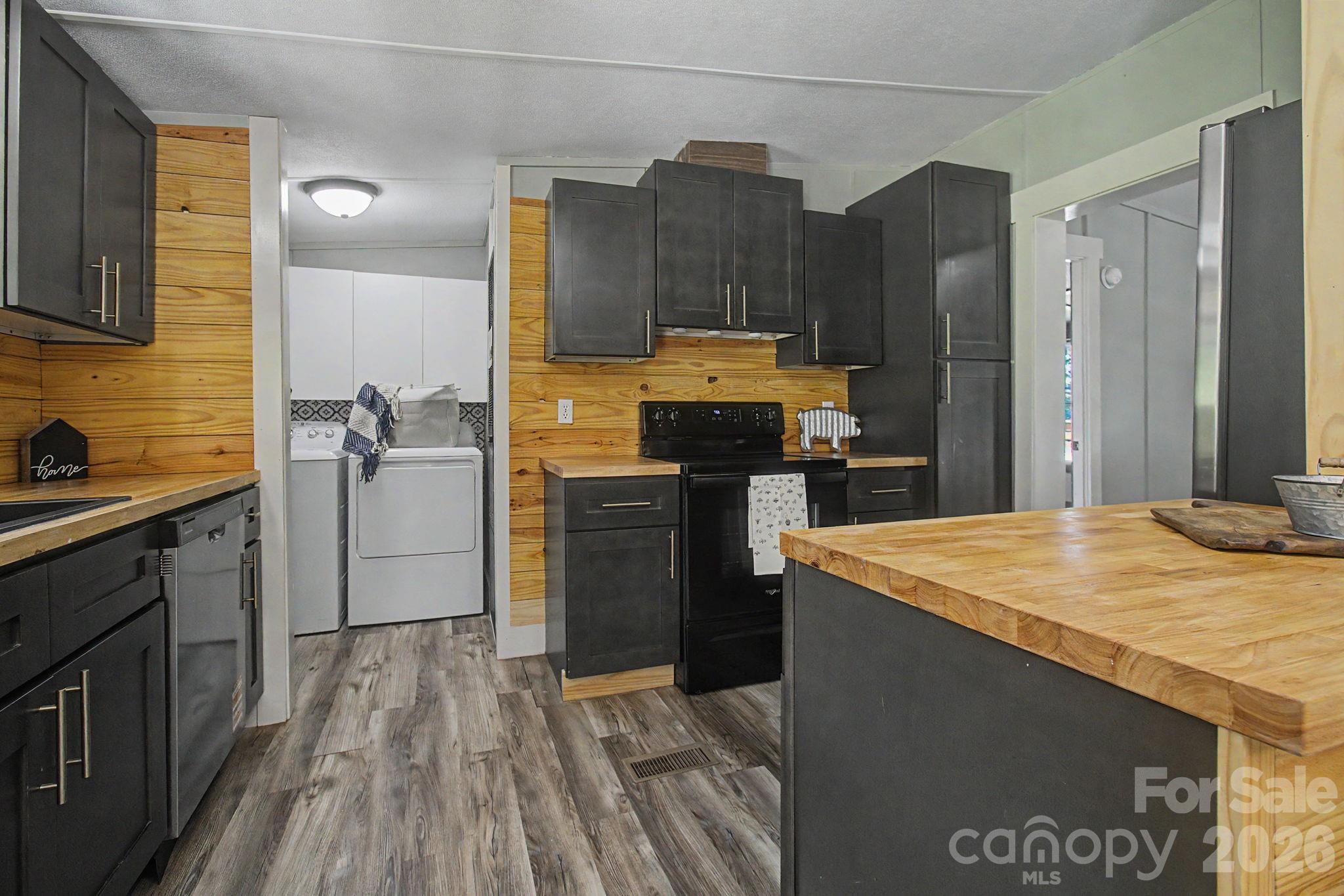 1011 Reed Street Asheville, NC 28804 - Photo 13 of 44