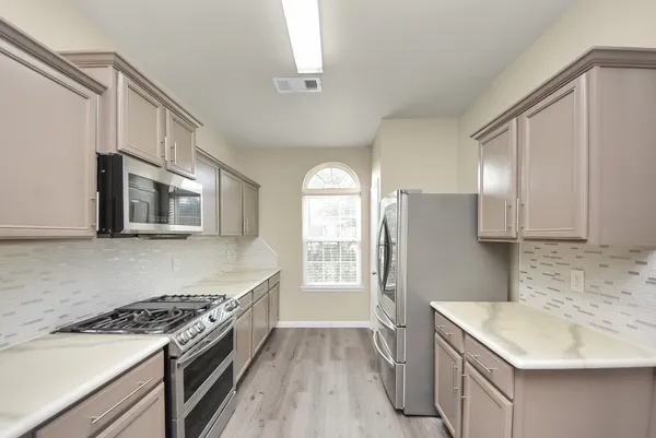 $319,000 | 1855 Garnet Breeze Drive, Rosharon, TX 77583