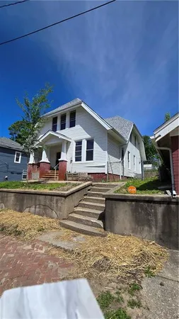 $85,000 | 1111 North 18th Street, St. Joseph, MO 64501