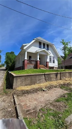 $85,000 | 1111 North 18th Street, St. Joseph, MO 64501