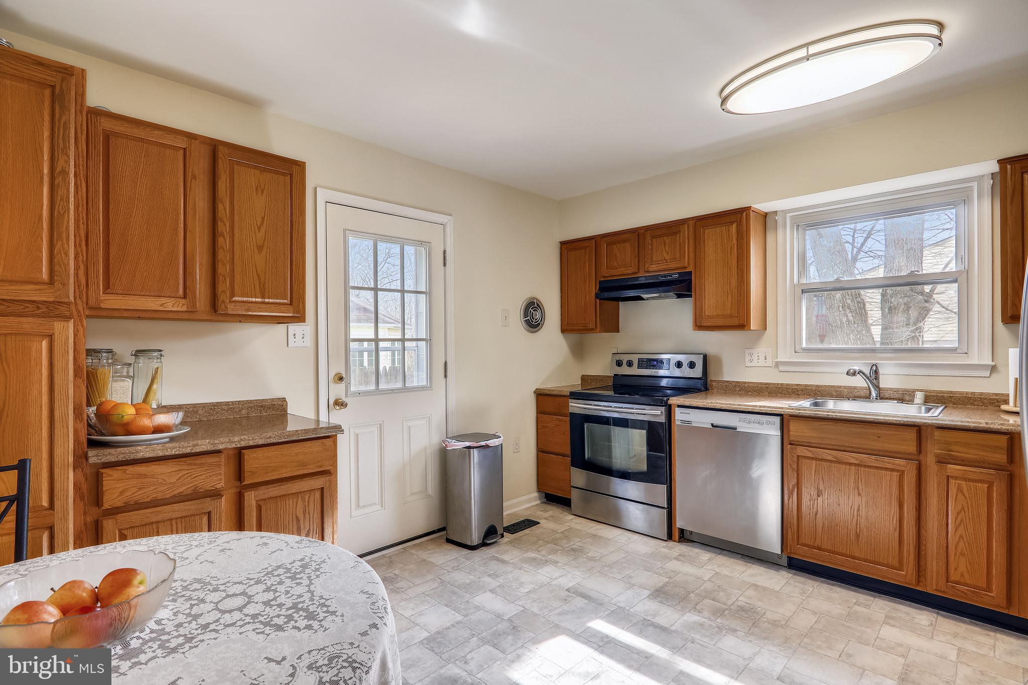 3113 Fairland Road Silver Spring, MD 20904 - Photo 7 of 72