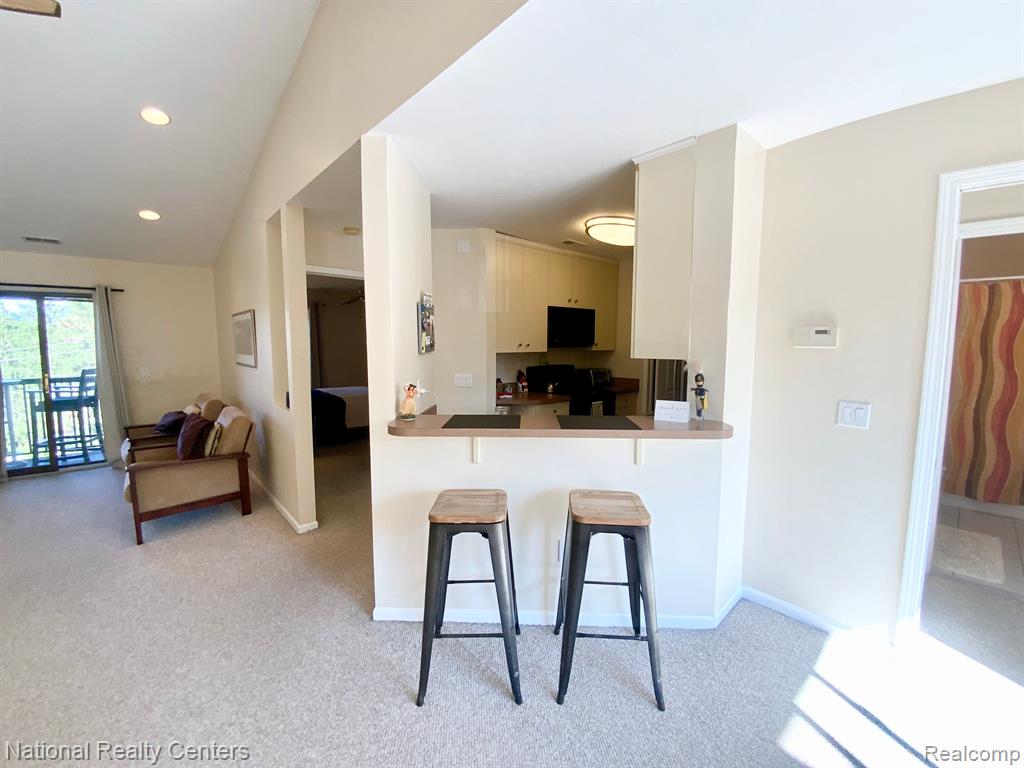 20830 Taft Road Northville, MI 48167 - Photo 9 of 26