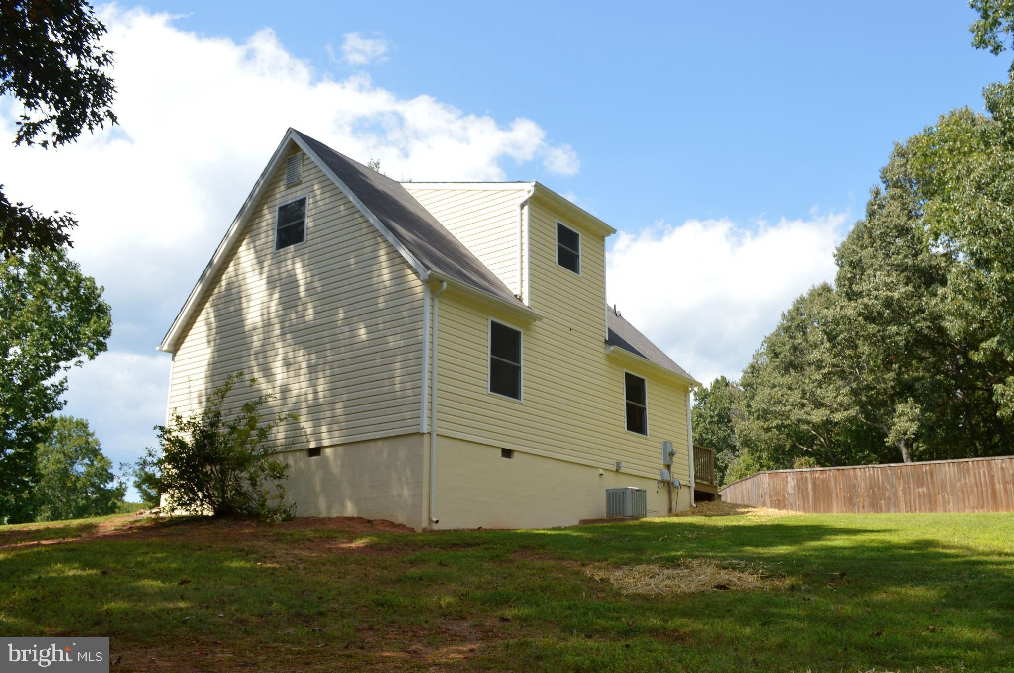 9643 Roys Lane Culpeper, VA 22701 - Photo 17 of 18 Exterior (Rear)