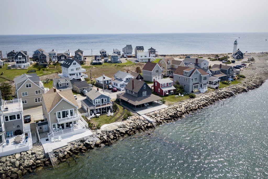 78 Lighthouse Road Scituate, MA 02066 - Photo 2 of 20