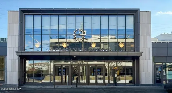 $3,500 | 36 Locust Street, Unit 2, Greenwich, CT 06830