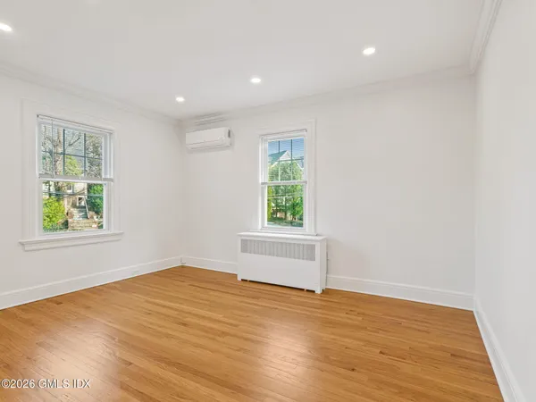 $3,500 | 36 Locust Street, Unit 2, Greenwich, CT 06830