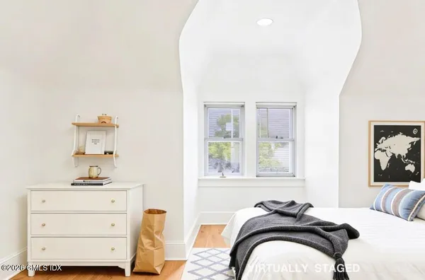 $3,500 | 36 Locust Street, Unit 2, Greenwich, CT 06830