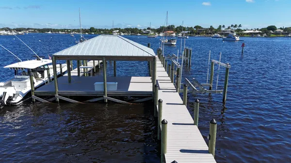 $3,699,999 | 4345 Southeast Mulford Lane, Stuart, FL 34997