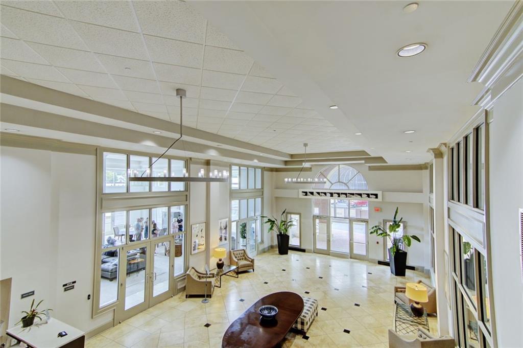 3820 Roswell Road Northeast, Unit 809 Atlanta, GA 30342 - Photo 5 of 41 Gallery Image 5
