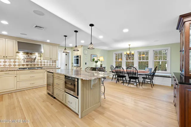 $4,195,000 | 201 Beacon Boulevard, Sea Girt, NJ 08750