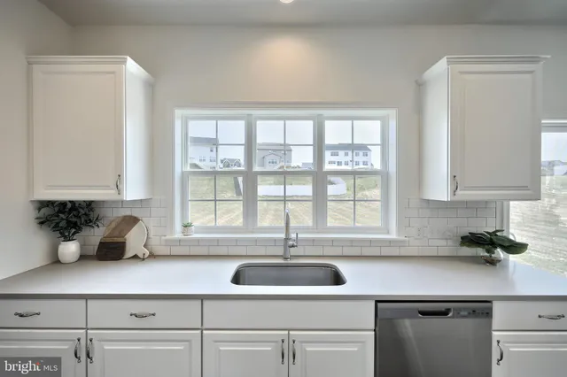 $527,800 | 114 Blue Mountain Boulevard, Carlisle, PA 17013