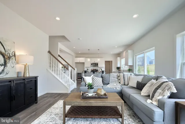 $527,800 | 114 Blue Mountain Boulevard, Carlisle, PA 17013