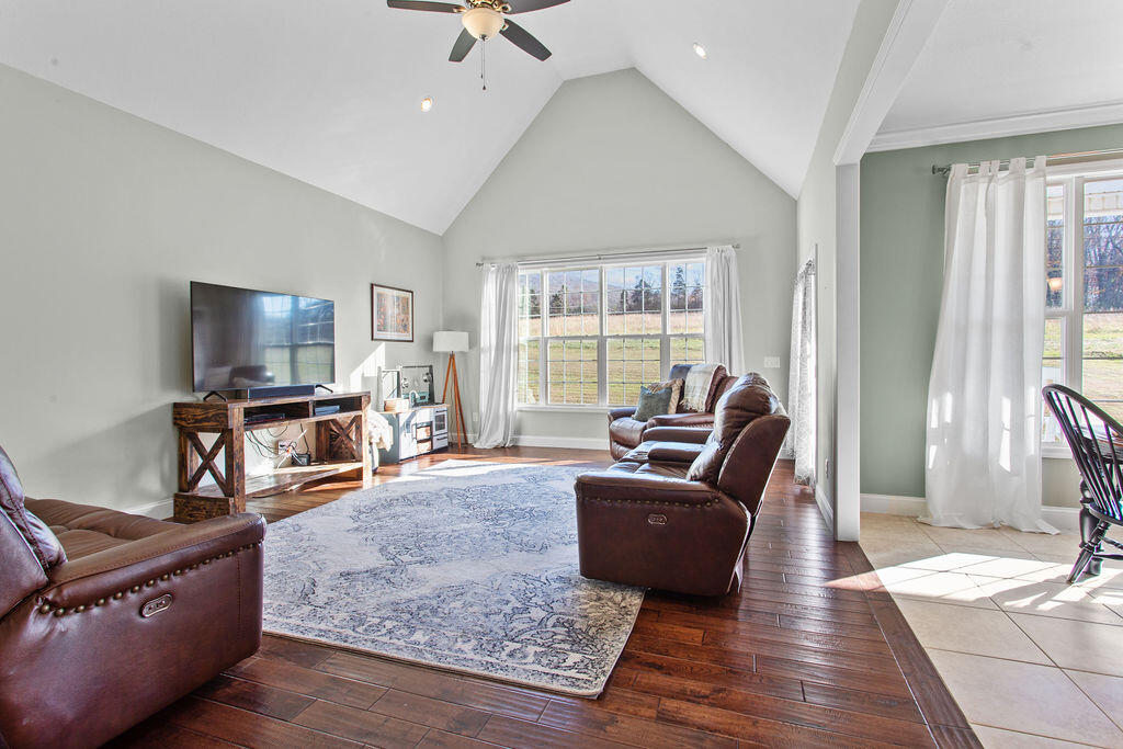 3640 East Valley Road Jasper, TN 37347 - Photo 4 of 32 C00A0039